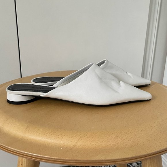 💜 2 for $40 !💜 Zara White Leather Mules - Picture 5 of 7